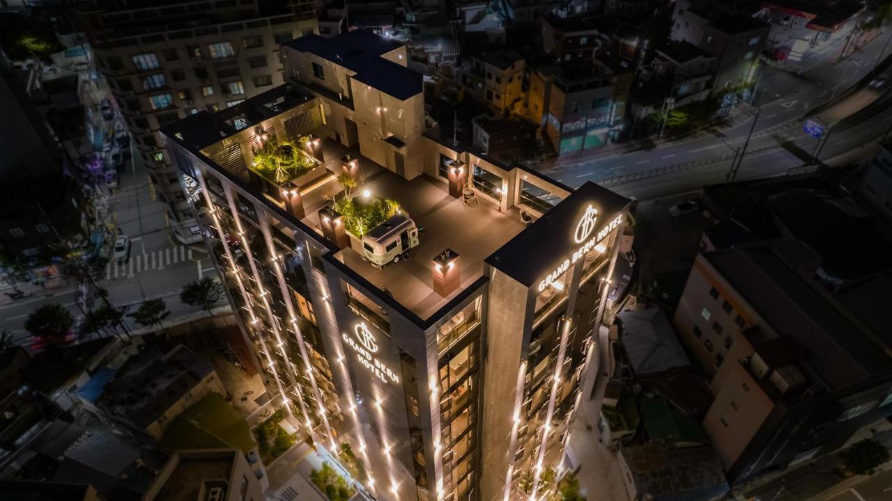 בוסאן Yeongdo Grandbern Hotel מראה חיצוני תמונה