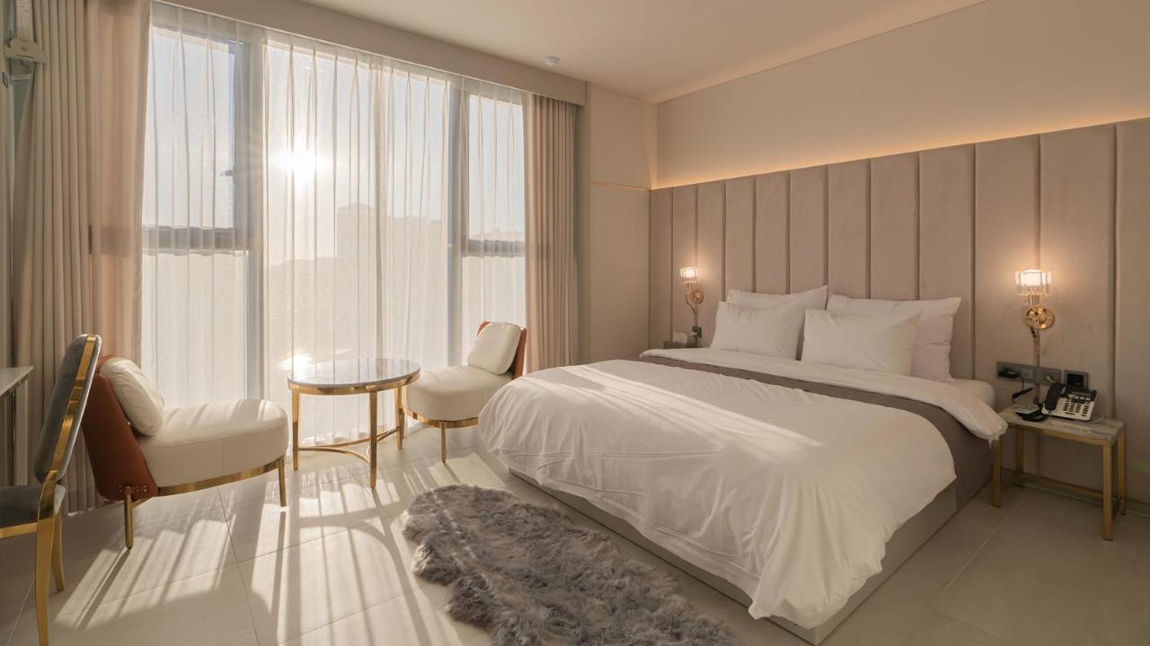בוסאן Yeongdo Grandbern Hotel מראה חיצוני תמונה