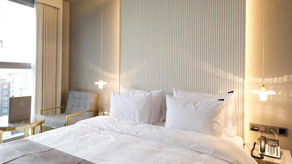 בוסאן Yeongdo Grandbern Hotel מראה חיצוני תמונה