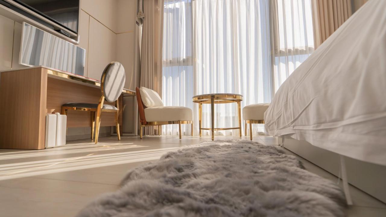 בוסאן Yeongdo Grandbern Hotel מראה חיצוני תמונה