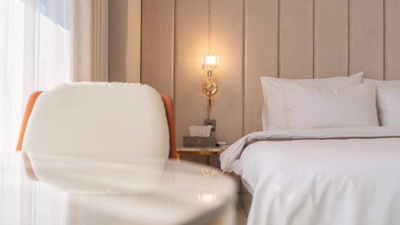 בוסאן Yeongdo Grandbern Hotel מראה חיצוני תמונה