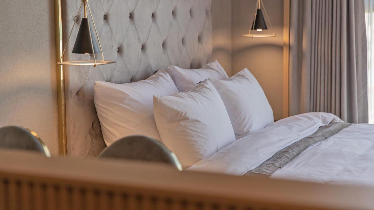 בוסאן Yeongdo Grandbern Hotel מראה חיצוני תמונה