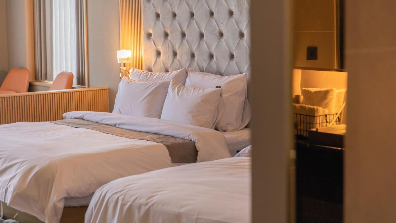 בוסאן Yeongdo Grandbern Hotel מראה חיצוני תמונה