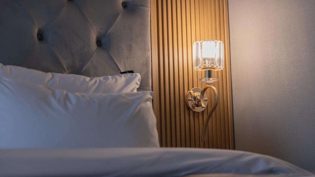 בוסאן Yeongdo Grandbern Hotel מראה חיצוני תמונה