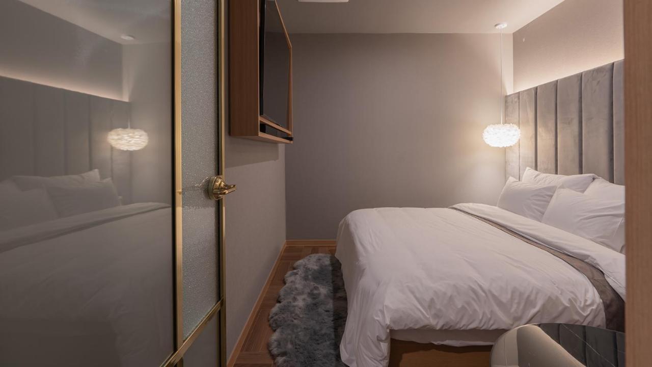 בוסאן Yeongdo Grandbern Hotel מראה חיצוני תמונה