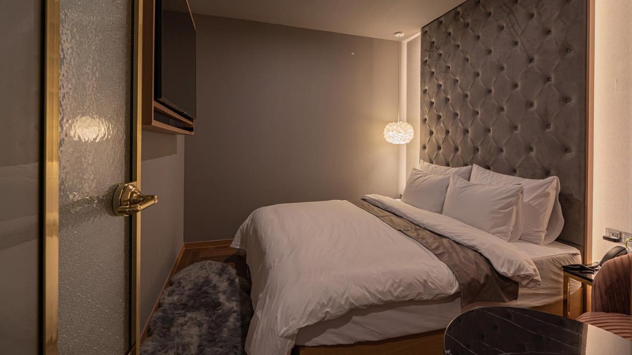 בוסאן Yeongdo Grandbern Hotel מראה חיצוני תמונה